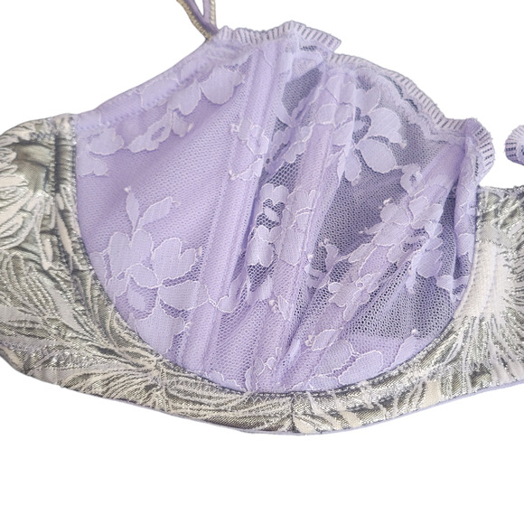 Victoria's Secret Dream Angels Sheer Bra 34DD Purple Lace Rhinestone Luxury - Picture 2 of 10